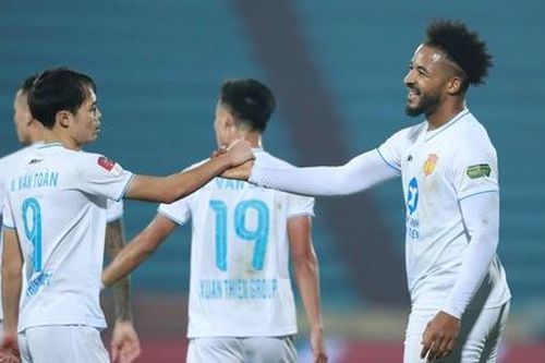 Công bố giải thưởng tháng 12 V-League 2023/23