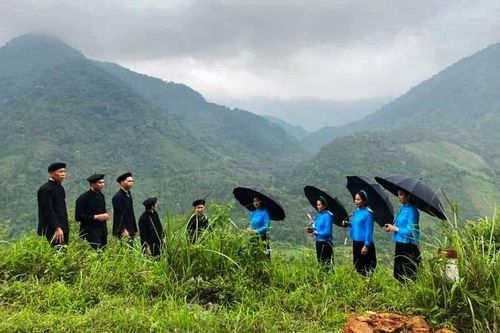 Soóng cọ - điệu hát độc đáo của người Sán Chỉ