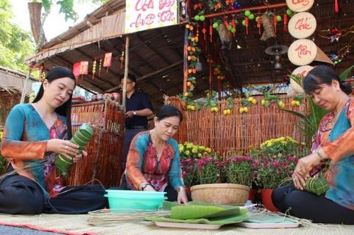 Tết ấm đất Chín Rồng