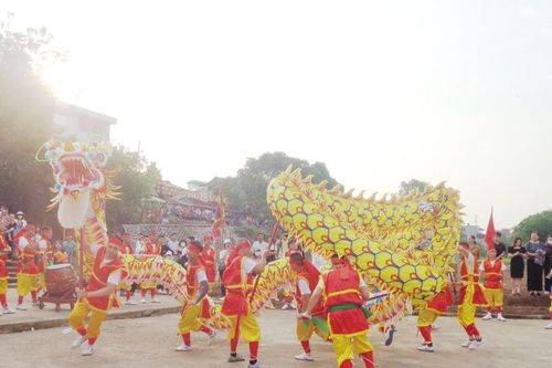 Múa rồng - Nét văn hóa độc đáo ngày Xuân