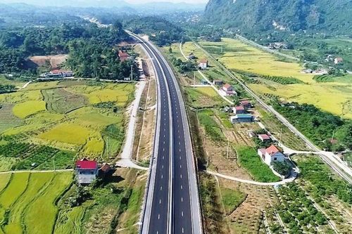 'Long mạch' cho đất nước phát triển