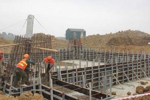 Hơn 1.000 lao động làm việc xuyên Tết ở Khu kinh tế Nghi Sơn