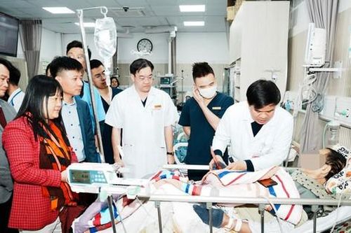 Tết ở bệnh viện hạng đặc biệt nhất cả nước
