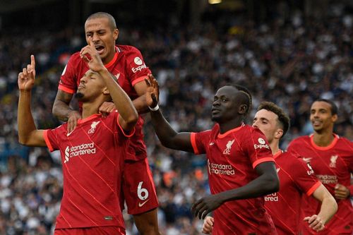 Liverpool dùng Burnley làm 'bàn đạp' để đòi lại ngôi đầu bảng