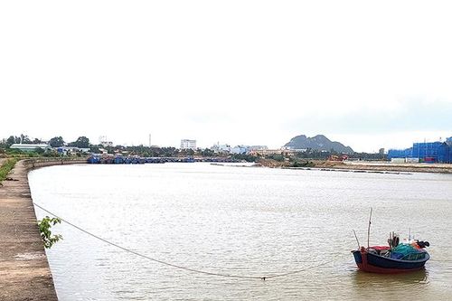 Sóng Cổ Cò vỗ cánh...
