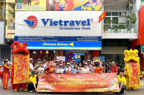 Đông đảo du khách xuất hành đầu năm Giáp Thìn cùng Vietravel Nha Trang