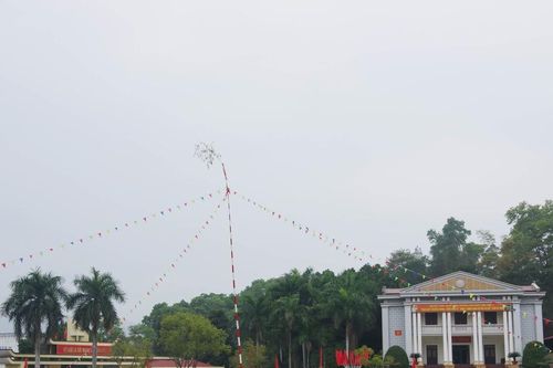 Sôi nổi nhiều hoạt động đón tết, vui xuân