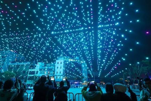 Điều đặc biệt về công nghệ điều khiển drone đêm 30 Tết