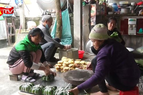 Hương vị bánh chưng làng Đầm
