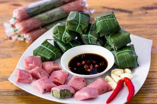 Nem chua lọt top các món cay ngon nhất thế giới