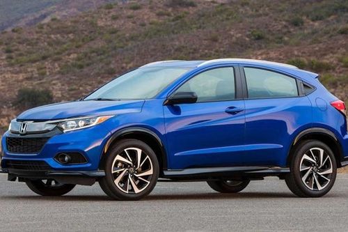 Cửa sổ Honda HR-V bất ngờ vỡ vụn khi trời lạnh
