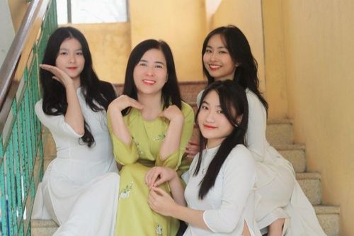 Mùng 3 Tết thầy trong thời đại công nghệ 4.0