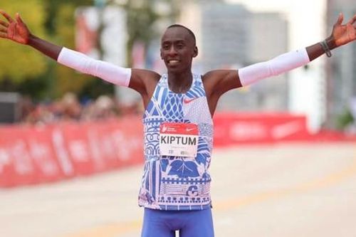 Sốc: Kỷ lục gia marathon thế giới Kelvin Kiptum tử nạn