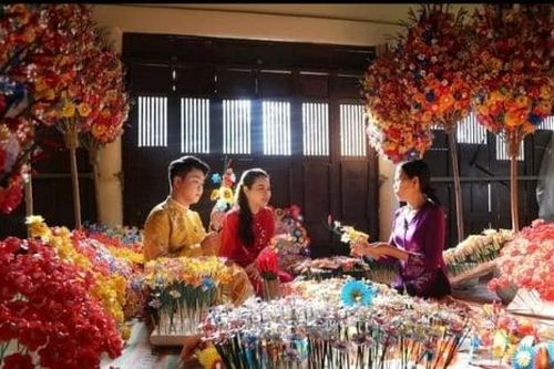 Làng hoa giấy hơn 300 năm tuổi ở Thừa Thiên Huế