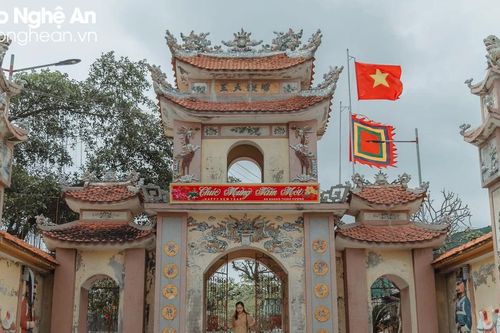 Khai thác di sản văn hóa gắn với phát triển du lịch Cửa Lò