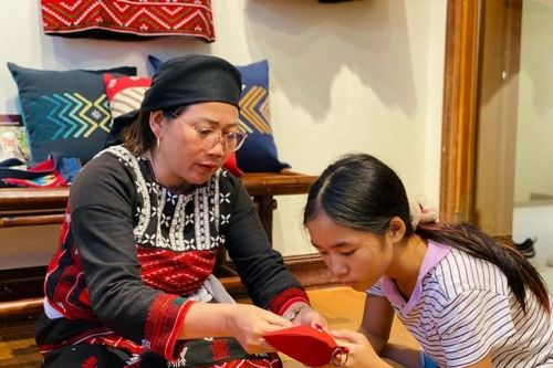 Thương nhớ Nậm Kéng