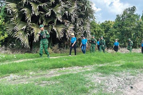 Những 'bóng hồng' bảo vệ đường biên, mốc quốc giới
