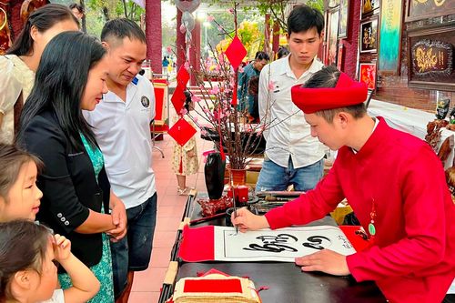 Bản tin thời sự tết ngày 12/2