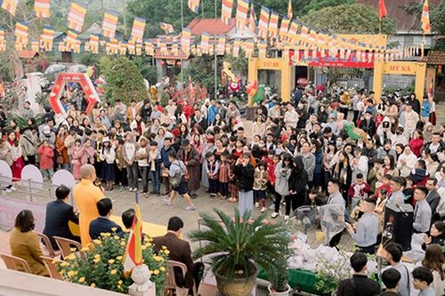 Lễ Phật, du xuân Giáp Thìn với 'Tết nhà' tại chùa Sơn Nguyên