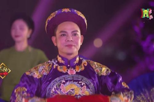 Ông Hoàng Bẩy