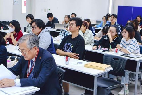 6 tiêu chuẩn mới về Chuẩn cơ sở giáo dục đại học