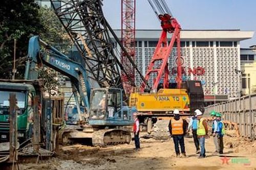 Làm việc xuyên Tết trên công trường trọng điểm của thành phố Hà Nội