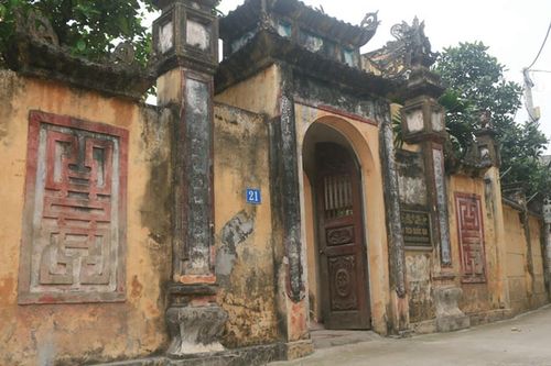 Những vị 'thầy nghìn người'