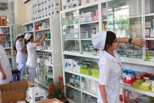 Không xảy ra tình trạng thiếu thuốc, tăng giá thuốc trong 3 ngày Tết