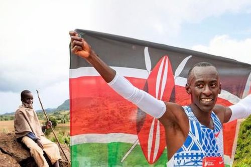 Kelvin Kiptum và hành trình phi thường từ cậu bé chăn dê đến kỷ lục gia marathon thế giới