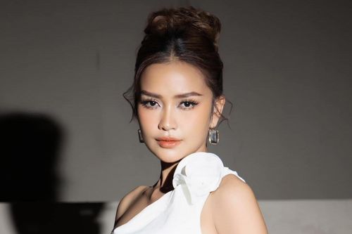 Ngọc Châu trải lòng trước năm mới, đau đáu điều khiến mẹ thất vọng