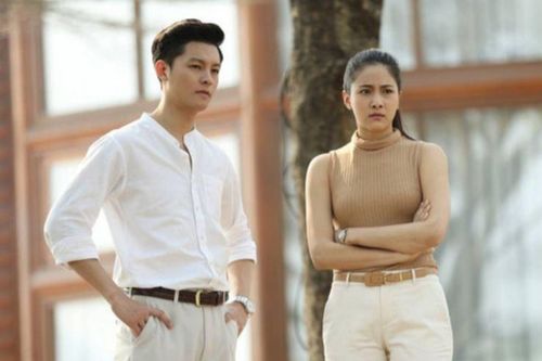 Mùng 4 Tết gặp lại vợ cũ, người đàn ông hối hận đề nghị một điều vô lý và cái kết 'vả mặt'