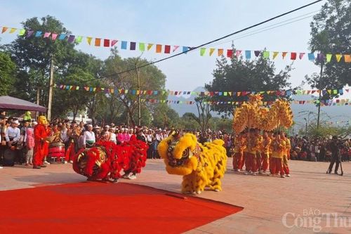 Hòa Bình: Chính thức khai hội chùa Tiên năm 2024