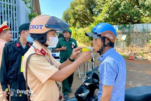 Phát hiện 40 trường hợp vi phạm nồng độ cồn trên các tuyến đường nội thành Long Khánh