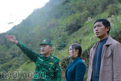 Đón xuân ở ngã ba sông Trắng