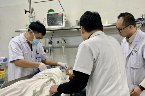 Cứ 10 ca vào cấp cứu tại Bệnh viện Việt Đức thì có 5 ca do uống rượu, bia