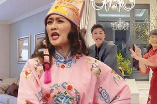 'Cựu' Táo Y tế Vân Dung hé lộ căn hộ tone trắng tràn không khí Tết khiến người hâm mộ tò mò: Vân Dung có bao nhiêu nhà?