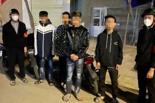 Đang lạng lách, đánh võng, gặp đúng Phó giám đốc CATP đi kiểm tra, 'tóm gọn'
