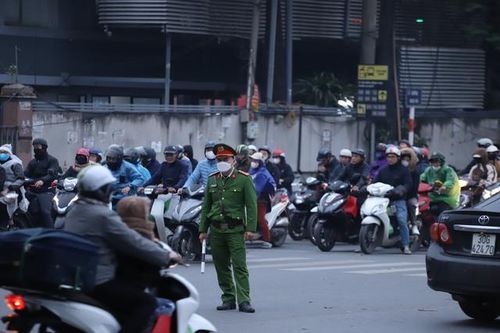 Hướng dẫn người dân quay lại Hà Nội sau nghỉ Tết tránh 'chôn chân' trên đường