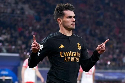 Quyết định gây phẫn nộ trong trận thắng của Real Madrid