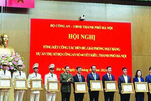 Quận Hai Bà Trưng: Gần dân, hiểu dân để làm tốt giải phóng mặt bằng