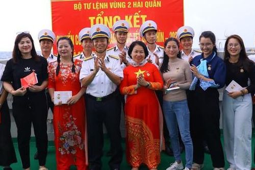Bài 2: Tiếp nối sự nghiệp giữ biển