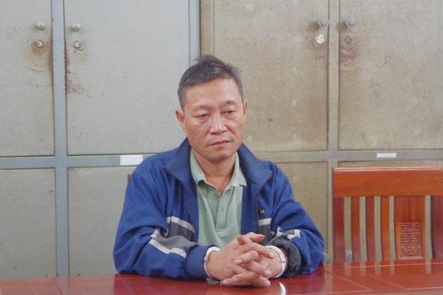 Say rượu ngày Tết, chống người thi hành công vụ