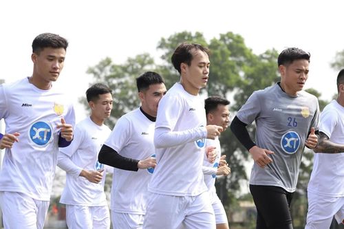 V-League trở lại: HAGL quyết 'đổi vận', Nam Định nhắm ngôi vương