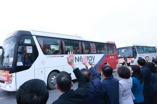 Hà Nội: Tổ chức nhiều chuyến xe đón công nhân trở lại làm việc sau nghỉ Tết