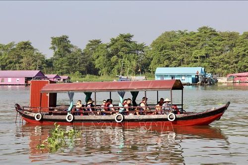Các điểm du lịch tại An Giang thu hút du khách dịp Tết
