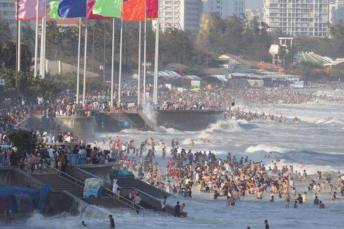 Mùng 4 Tết Giáp Thìn, Bà Rịa - Vũng Tàu đón hơn 276.000 lượt du khách
