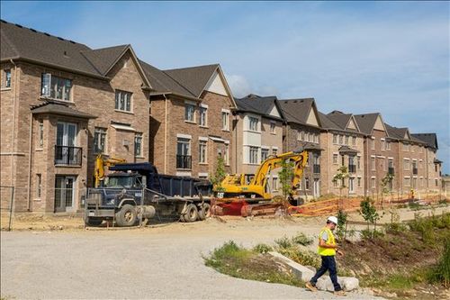 Canada sửa đổi chính sách đất đai để giải quyết khủng hoảng nhà ở