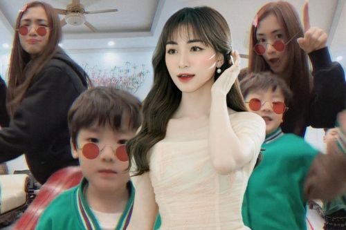 Con trai Hòa Minzy làm 'cơ trưởng' quẩy cực sung cùng mẹ, thể hiện tình cảm khiến fan tan chảy