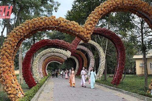 Các điểm vui chơi tại TP Thanh Hóa thu hút Nhân dân dịp đầu xuân