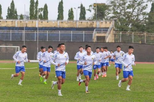 'Xông đất' sân Tự Do mùng 4 tết, CLB Huế quyết tâm thắng trận đầu năm